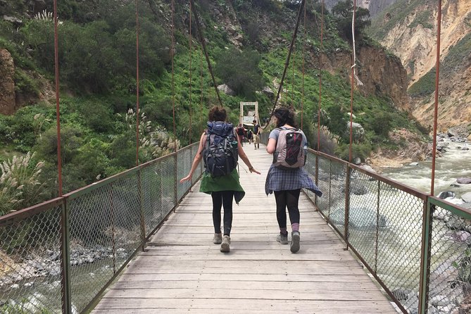 2 Day 1 Night Trek / Colca Canyon - The pre-dawn climb back to Cabanaconde