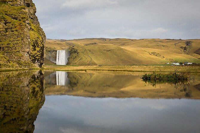 2-Day South Coast Waterfalls, Jokulsarlon Glacier Lagoon and Hike from Reykjavik - Seljalandsfoss and Skógafoss: two waterfalls, two moods