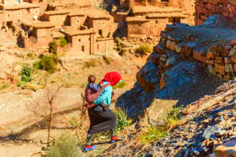 2 Days Desert Agafay and Atlas Mountains Trek From Marrakech - Spending the night at Atlas 4 Seasons