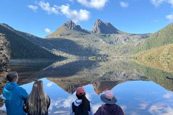 4 Day Wild Tasmania Tour / Wildlife, Nature, Hiking / Inc. Accom - A four-day shortcut through Tasmania’s wild side