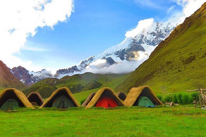 5-Day: Salkantay Trek to Machupicchu and Humantay Lake - Day 2: The 4,600-meter Salkantay Pass