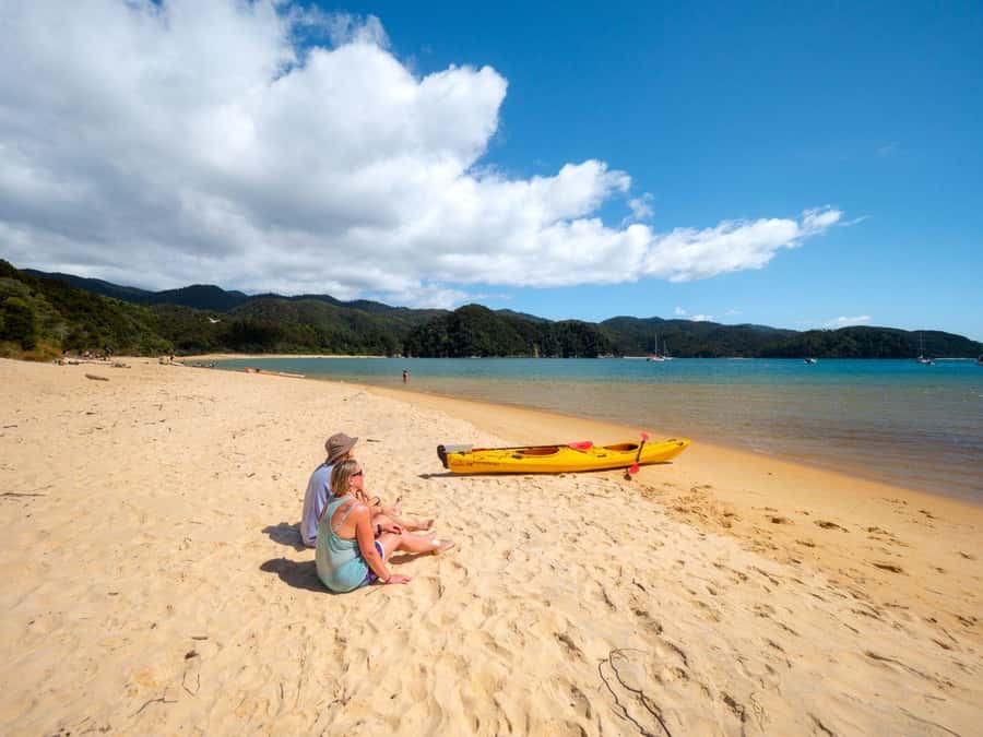Abel Tasman National Park: Cruise, Kayak, & Hike Tour - Why this Abel Tasman day works so well