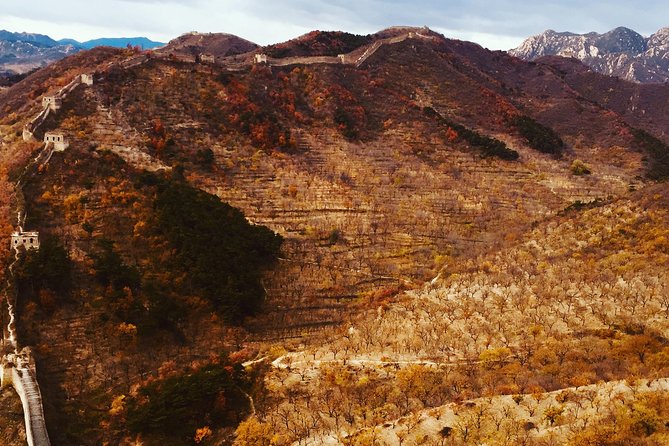 All Inclusive Private Hiking Tour from Huanghuacheng Water Great Wall to Xishuiyu - Why this Great Wall route feels different