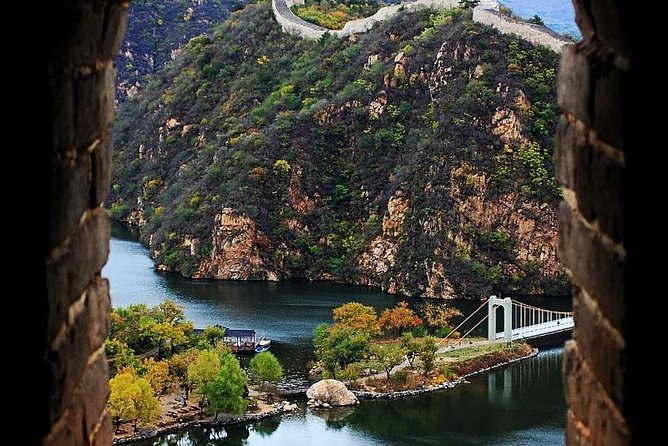All Inclusive Private Hiking Tour from Huanghuacheng Water Great Wall to Xishuiyu - The 15-minute approach to Huanghuacheng