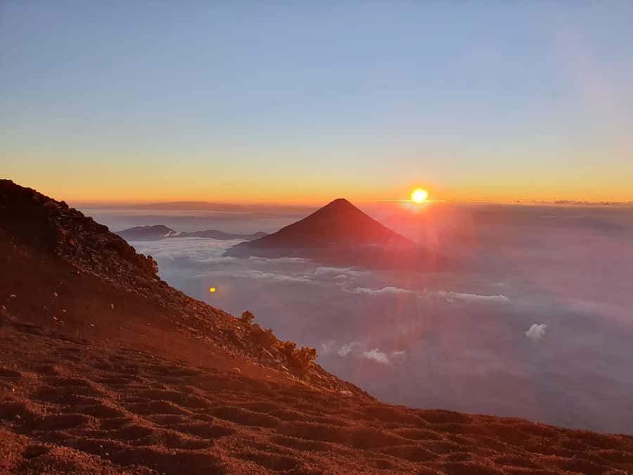 Antigua, Guatemala: Volcano Acatenango Overnight Hiking - The climb from La Soledad to Acatenango