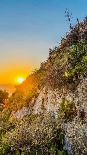 Athens: Ultimate Sunrise Hike - The first 30 minutes: leaving the city center behind