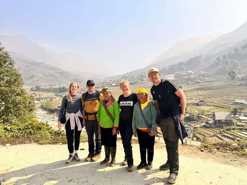 AUTHENIC 2D1N Trek & Bungalow Retreat with Dinh Hmong Family - Cooking, dinner, and Hmong family life