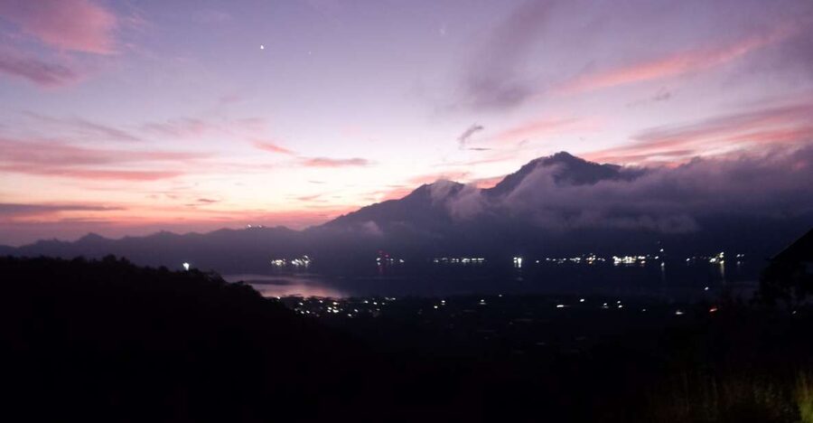 Bali: Mount Batur Entry Ticket on a Guided Hike or Jeep Ride - Who should book this experience?
