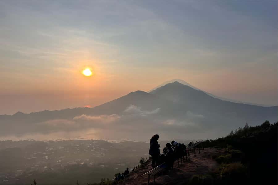 Bali: Mount Batur Sunrise Hike Including Transfer & All Cost - Why Mount Batur makes a strong sunrise trip
