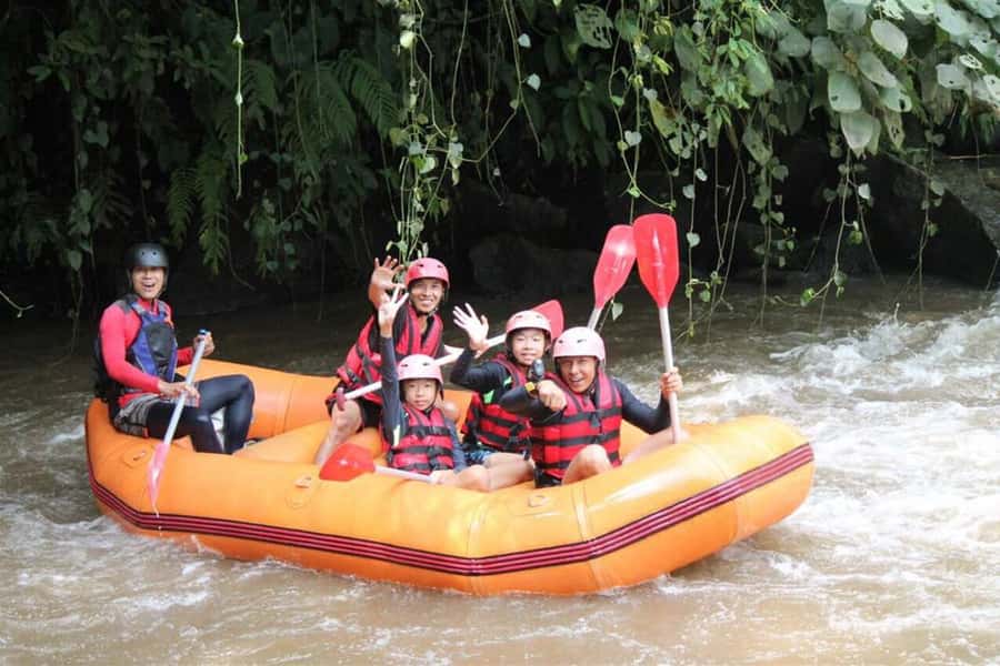Bali: Mount Batur Sunrise Trek and White Water Rafting - Why the guides and drivers matter