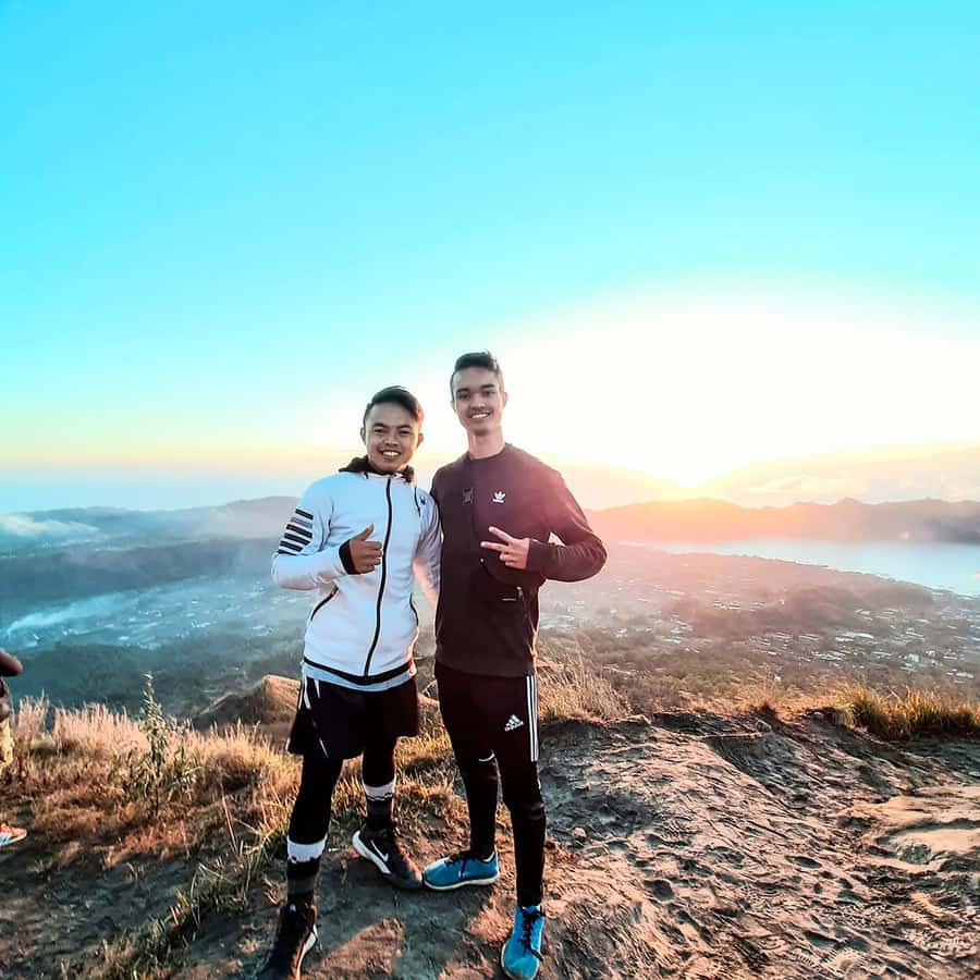 Bali: Mount Batur Sunrise Trek With Guide and Breakfast - What the five-hour mountain section feels like
