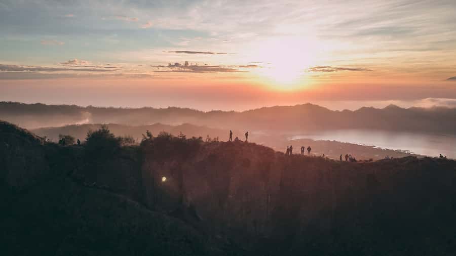 Bali: Mount Batur Sunset Trek with Picnic - The descent is easier on the lungs, harder on balance