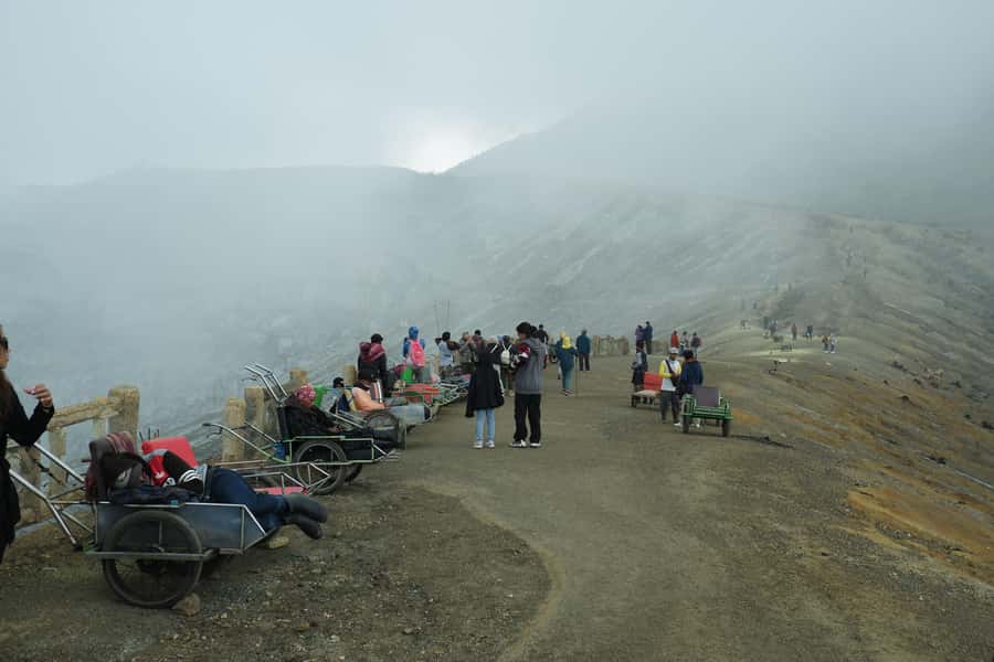 Bali or Banyuwangi: Mount Ijen Blue Fire Hiking - Key points to know before booking