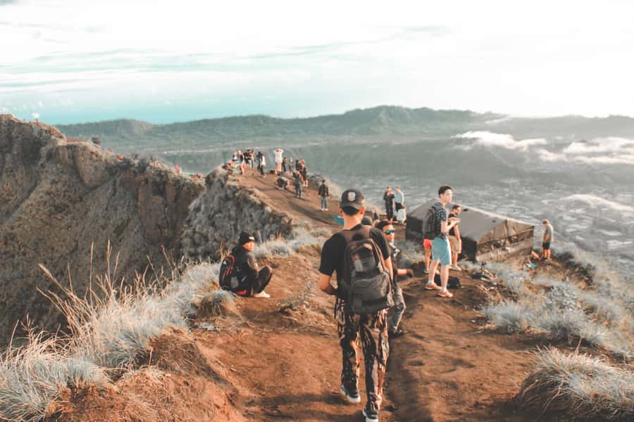 Bali: Sunrise Hike at Mount Batur with Bali Swing - Climbing Mount Batur before sunrise