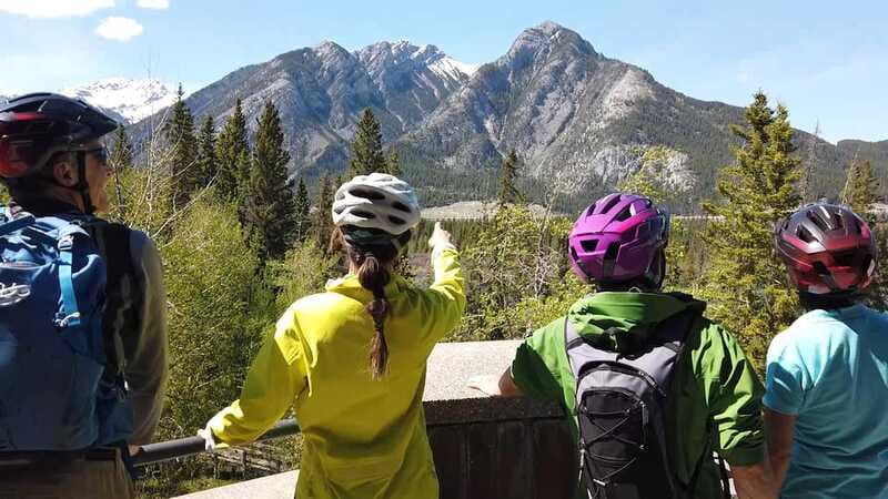 Banff: Bow River E-Bike Tour and Sundance Canyon Hike - The return ride and the three-hour pace