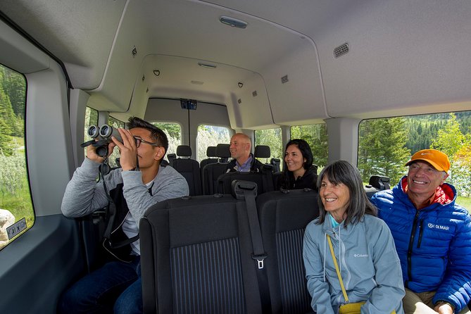Banff National Park Guided Hike with Lunch - Morning pickup from Banff