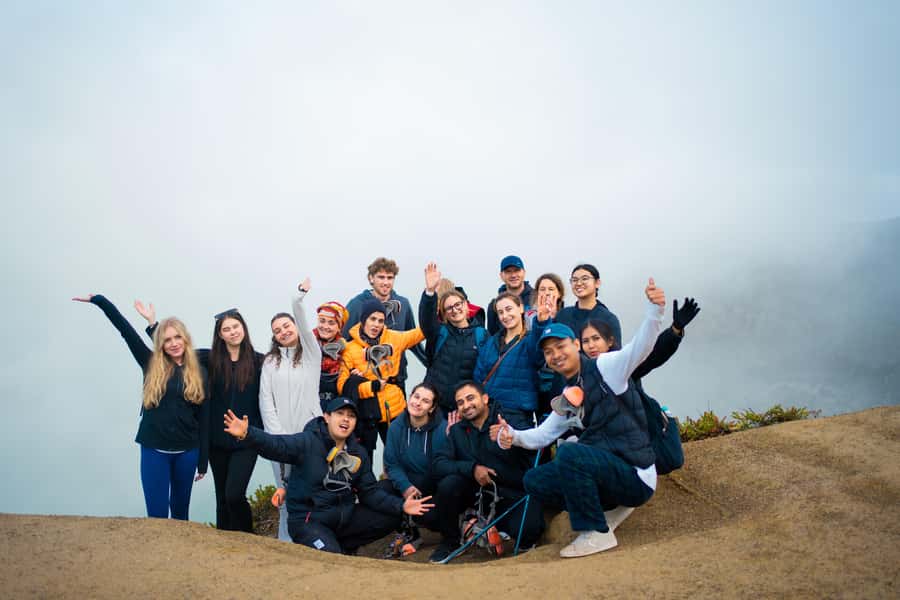 Banyuwangi: Ijen Crater Bluefire and Sunrise Guided Trek - Who should and should not book this trek