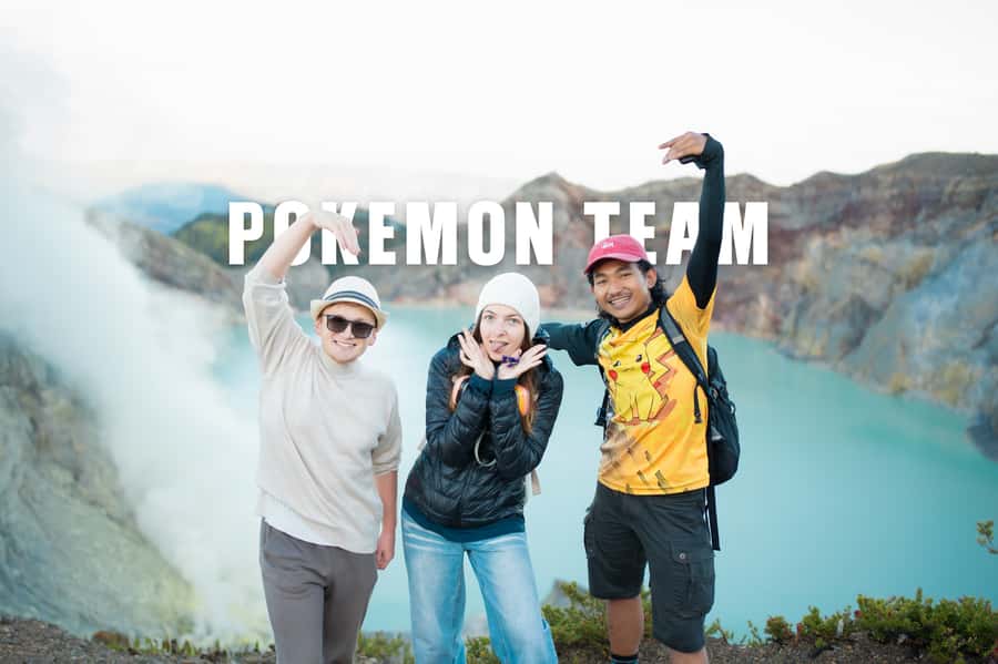 Banyuwangi: Ijen Crater Bluefire and Sunrise Guided Trek - Blue fire in the crater darkness