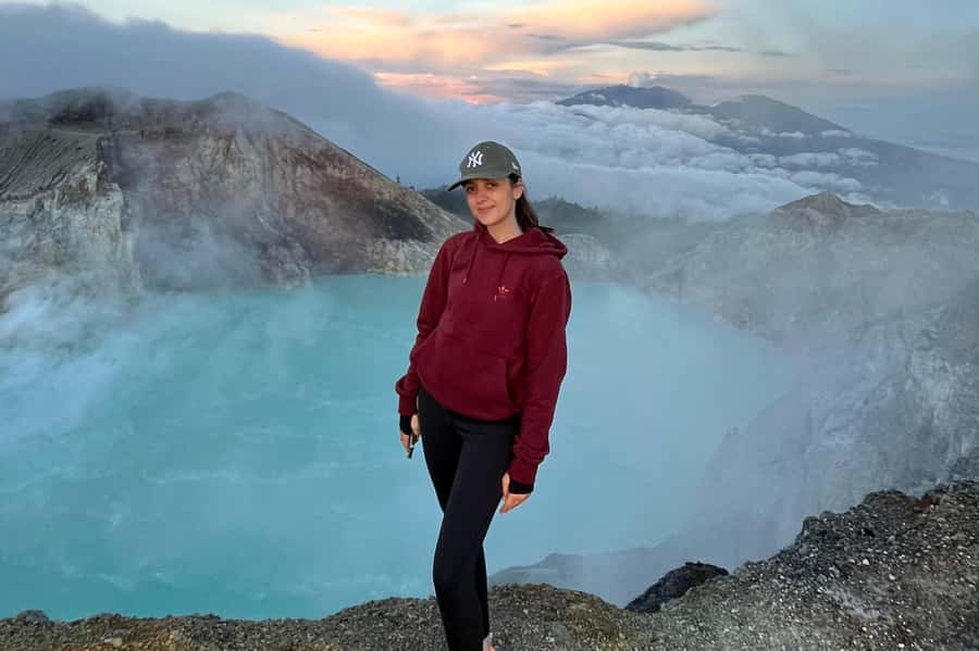 Banyuwangi: Mt. Ijen Sunrise Hike with Pickup & Health Check - Key things to know before climbing Ijen