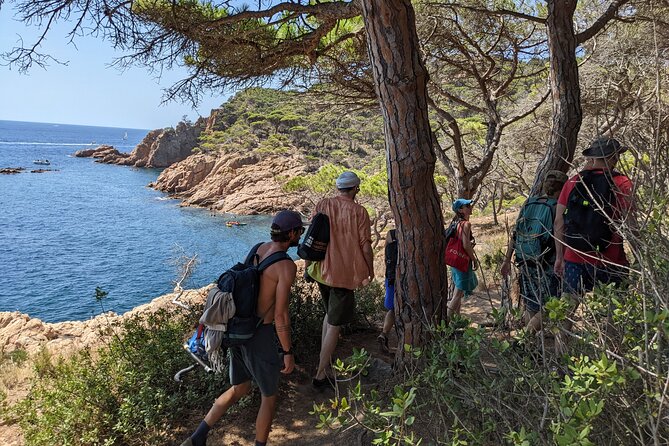 Barcelona: Costa Brava Easy Hike, Snorkel, Cliff-Jump & Meal - Three hours on the Camí de Ronda