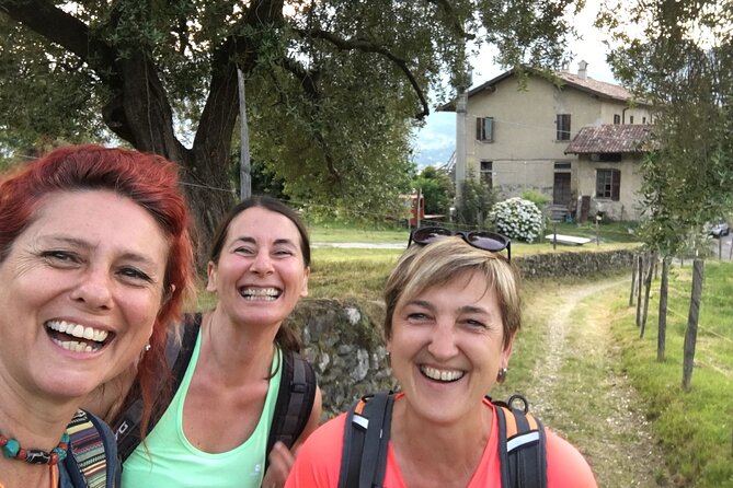 Bellagio Hiking Experience: Nature, Villages & Lake Views - Why this Bellagio walk is different