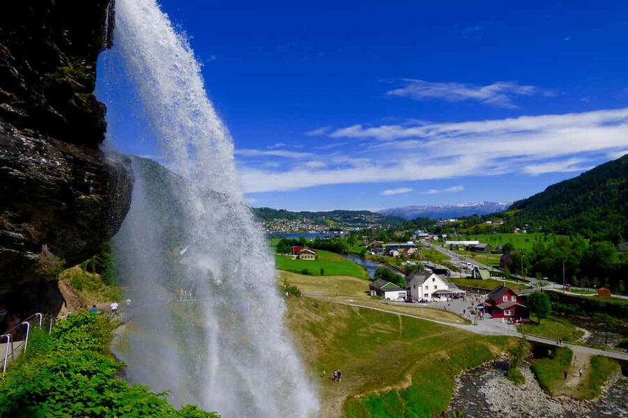 Bergen: Easy Hike to Bondhus Glacier Lake & Rosendal Visit - A Second Ferry and the Road to Steinsdalsfossen