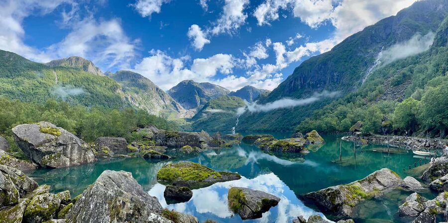 Bergen: Easy Hike to Bondhus Glacier Lake & Rosendal Visit - Rosendal Gives the Day a Local Pause