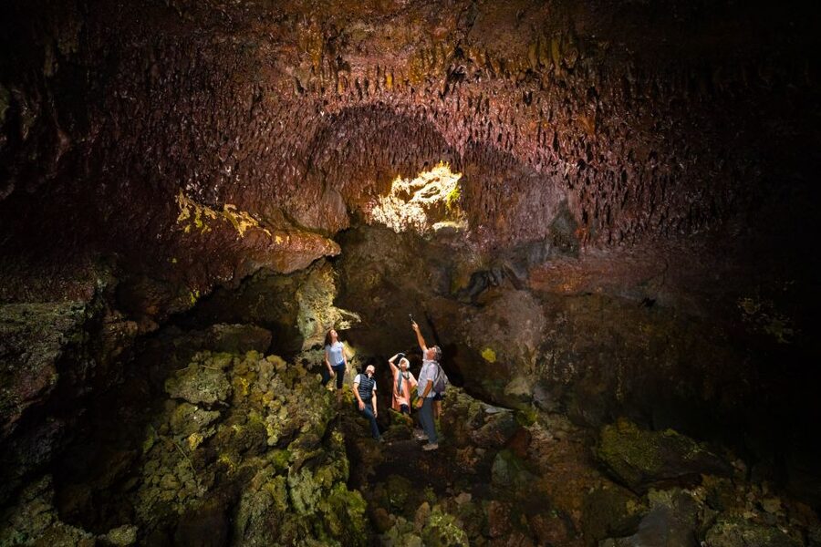 Big Island: Off the Beaten Path Volcano Crater Hike - Panoramas above the Kona coastline