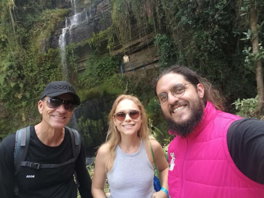 Bogota: La Chorrera Waterfall Guided Hike and Guadalupe Hill - The drive into the eastern mountains