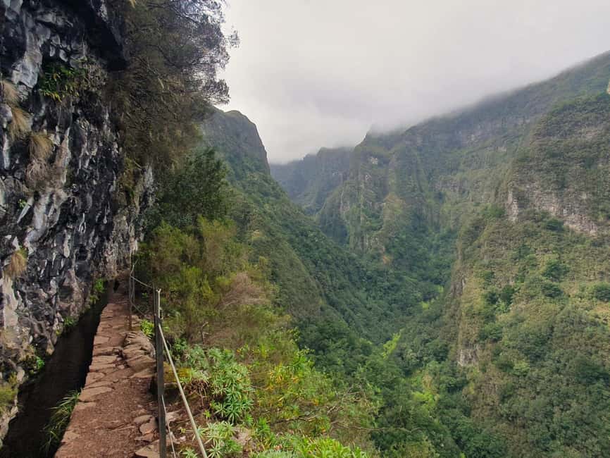 Caldeirão Verde: Levada Caldeirao Verde Hiking Transfer - The transfer from Funchal, Caniço, Santa Cruz, or Machico