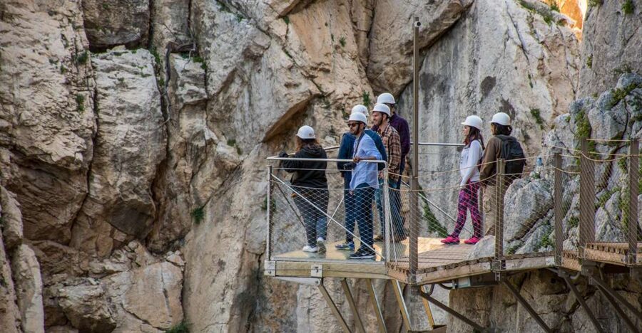 Caminito del Rey: Guided Hiking Tour with Entrance Tickets - Meeting at the North Access