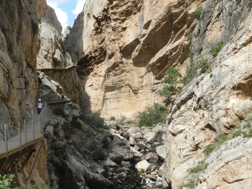 Caminito del Rey: Trekking Tour with Hiking Guide - Who should book this walk