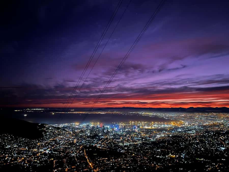 Cape Town: Lion's Head Sunrise or Sunset Hike - What the climb feels like underfoot