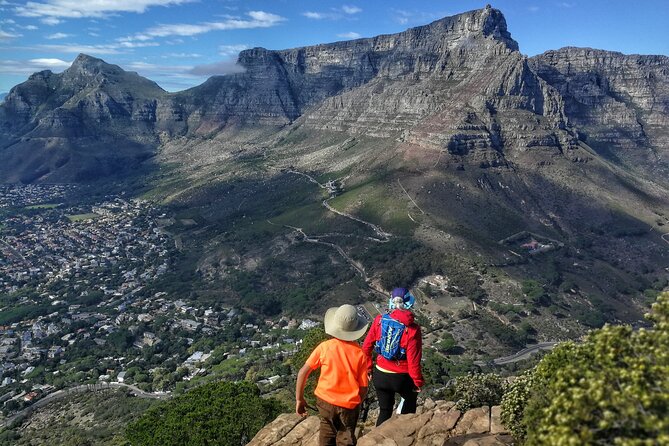Cape Town: Lion's Head Sunrise/Sunset Hike - Photography stops and the best reasons to carry a phone