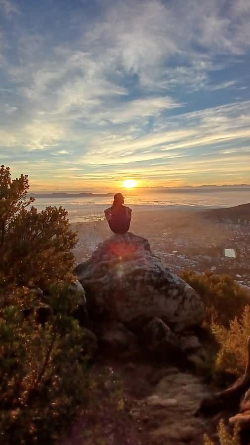 Cape Town: Lion's Head Sunrise with coffee or Sunset Hike - Paragliding Launch Pads and Beach Views