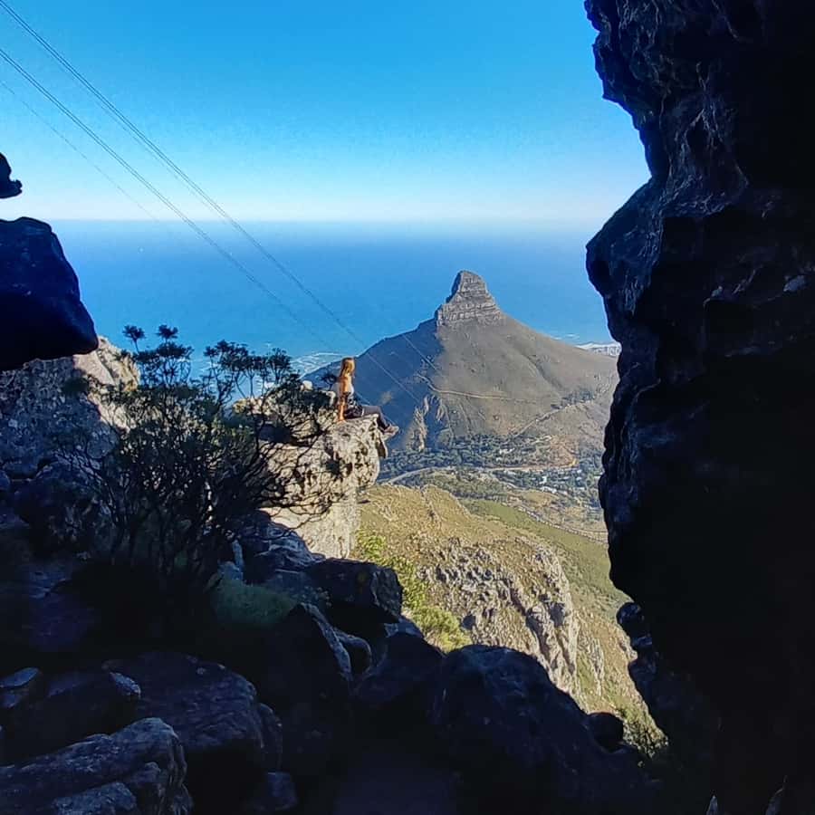 Cape Town: Table Mountain Hike via India Venster Morning - From the cable station to the India Venster window