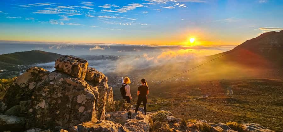 Cape Town: Table Mountain Hike with an Expert Guide - The three-hour itinerary, from briefing to summit