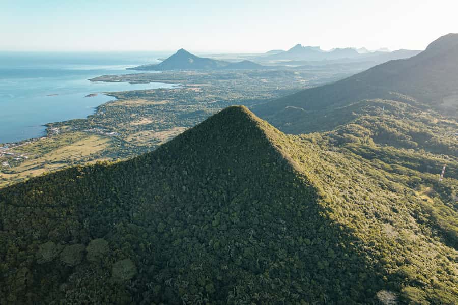 Chamarel: Sunset Mountain Hike - What the guide adds to the experience