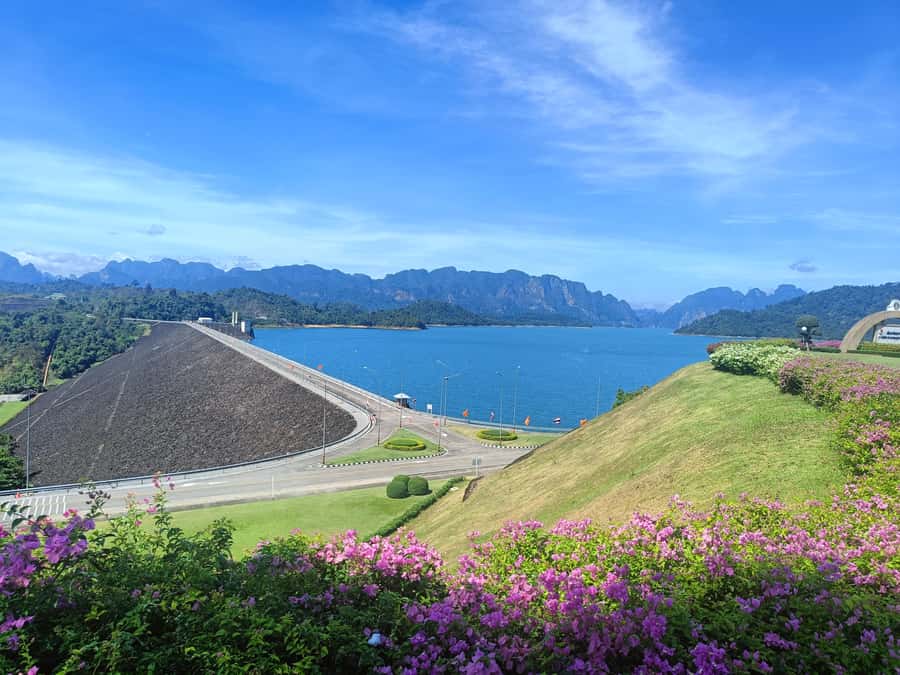 Cheow Larn Lake - Hiking - Cave Explore - Wildlife Safari - Longtail boats, Rajjaprabha Dam, and Khao Sam Kloe