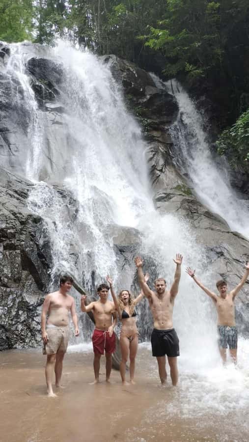 Chiang Mai ATV & White Water Rafting & Trekking to Waterfall - Guides, group size, and the feel of the day