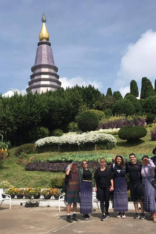 Chiang Mai: Doi Inthanon Park and Pha Dok Siew Hike Day Trip - Group size, guiding, and the value of $62