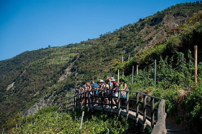 Cinque Terre Day Trip with Optional Hiking or Pisa - Corniglia and Vernazza: Two Different Views of Cinque Terre