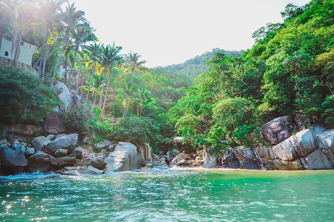 Coastal and Jungle Hiking Tour along 6 Beaches of Puerto Vallarta - Starting in Zona Romántica and riding south
