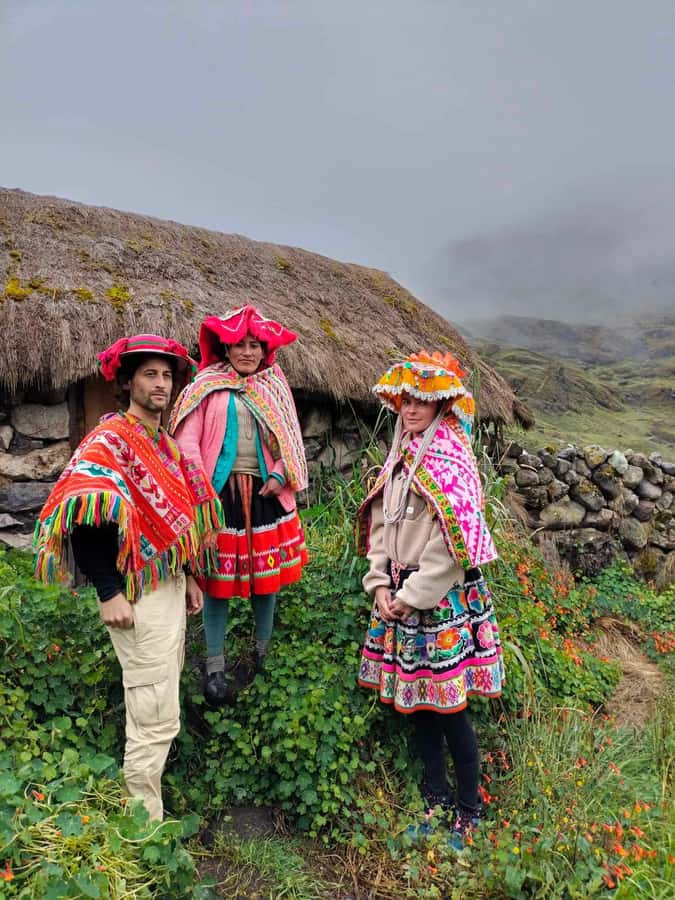 Cusco: 4-Day Lares Trek to Machu Picchu with Panoramic Train - What to pack for this high-altitude route