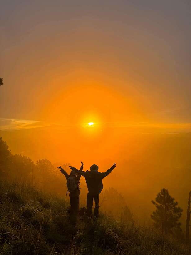 Dalat: Cloud Chasing packaged hike - Sunrise Pickup Included - The sunrise viewpoint and changing cloud conditions