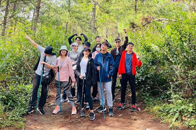 DALAT: Trekking Pinhatt & Sup/Kayaking Tuyen Lam Lake Tour - Picnic lunch with grilled pork and fresh vegetables