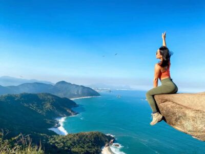 Discover Pedra do Telégrafo: Scenic Hike with Expert Guide