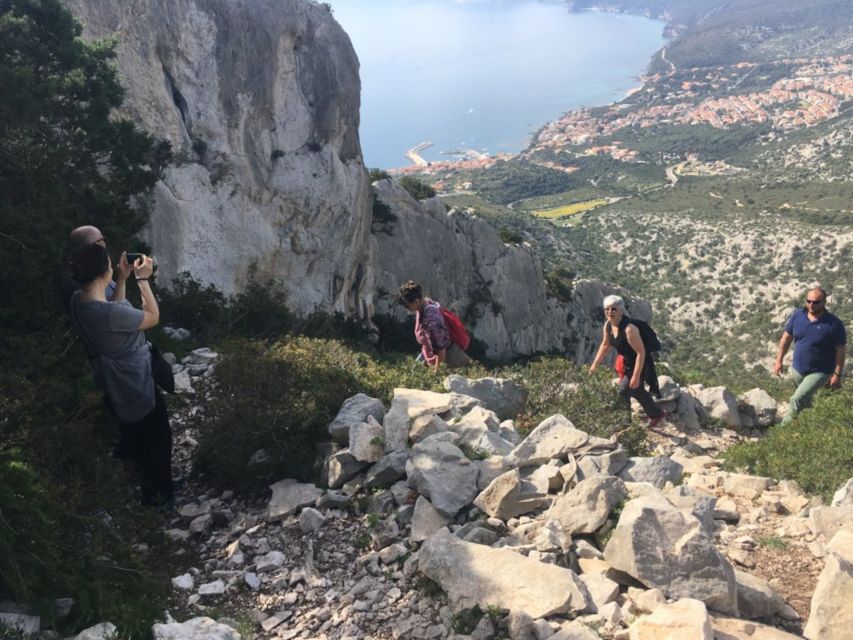 Dorgali: Supramonte Full-day Jeep Off-Roading & Hiking Tour - A Sardinian aperitif in the mountains