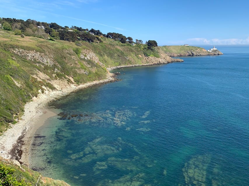 Dublin: Howth Safari Hiking Tour - Red Rock and the south-facing cliff route