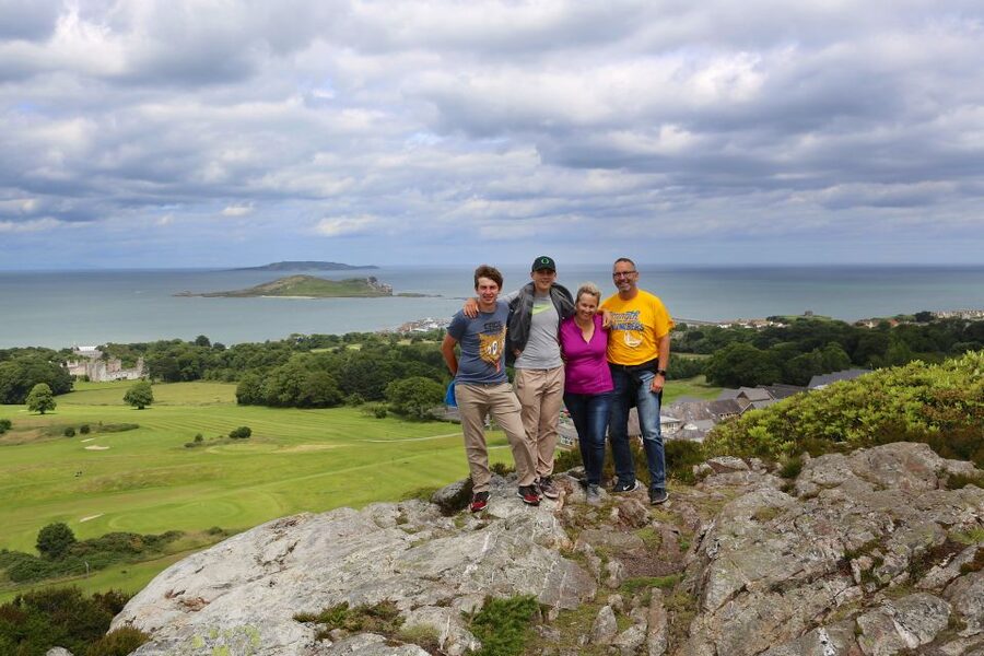 Dublin: Howth Safari Hiking Tour - The cliff viewpoint and Baily Lighthouse